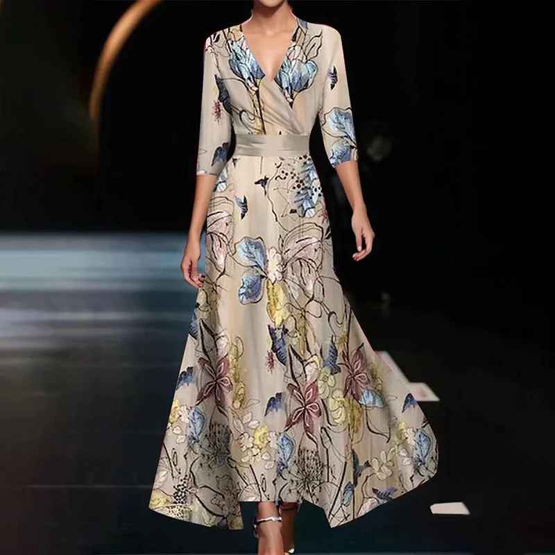 Zoe - Classic Floral V-Neck Maxi Dress