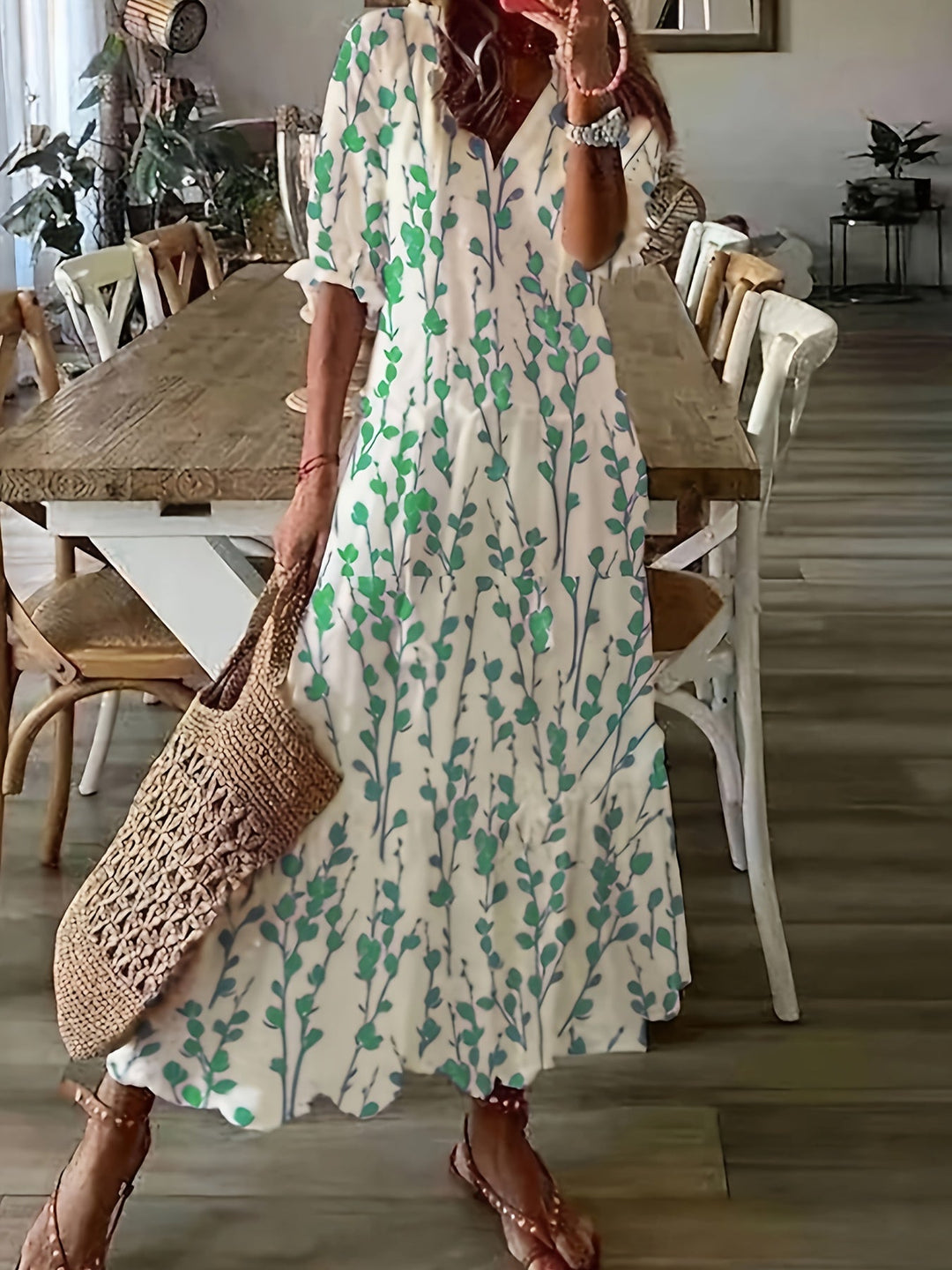 KIMBERLY | V-Neck Printed Maxi Dress