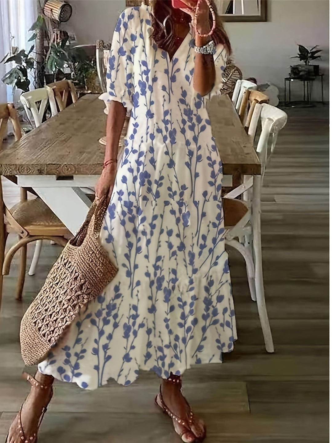 KIMBERLY | V-Neck Printed Maxi Dress