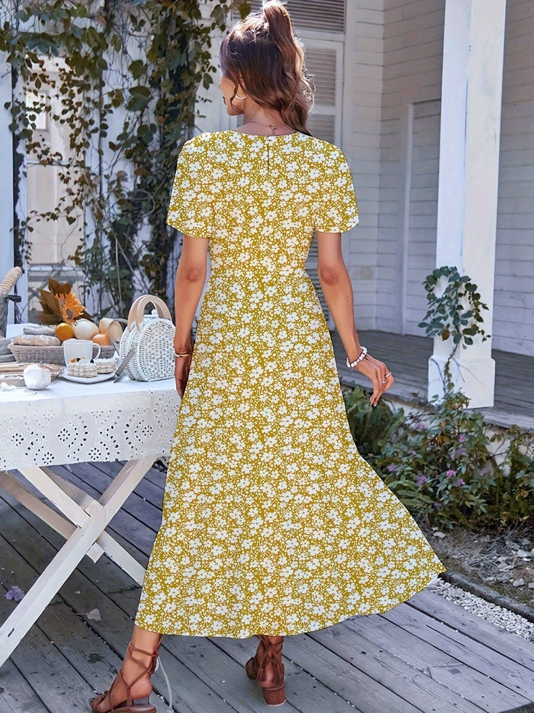 JULIE | Flowy Floral Beach Dress